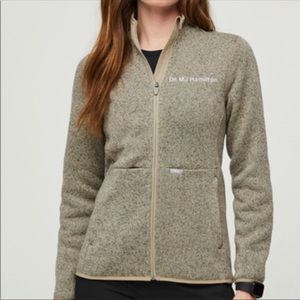 Figs on-shift fleece jacket